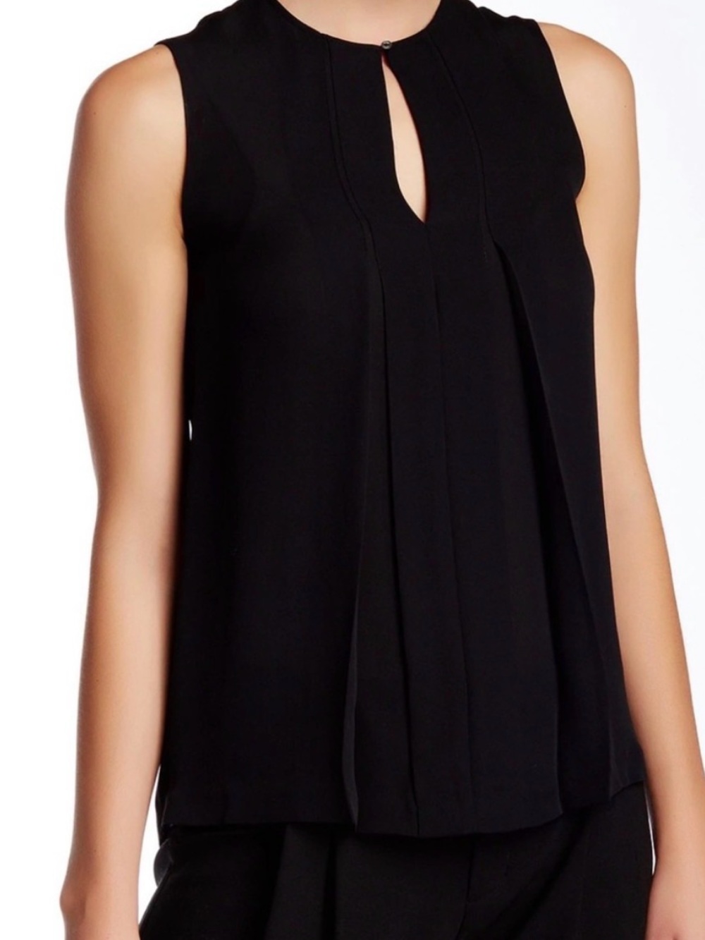 EUC Vince Pintuck Keyhole Sleeveless Silk Blouse